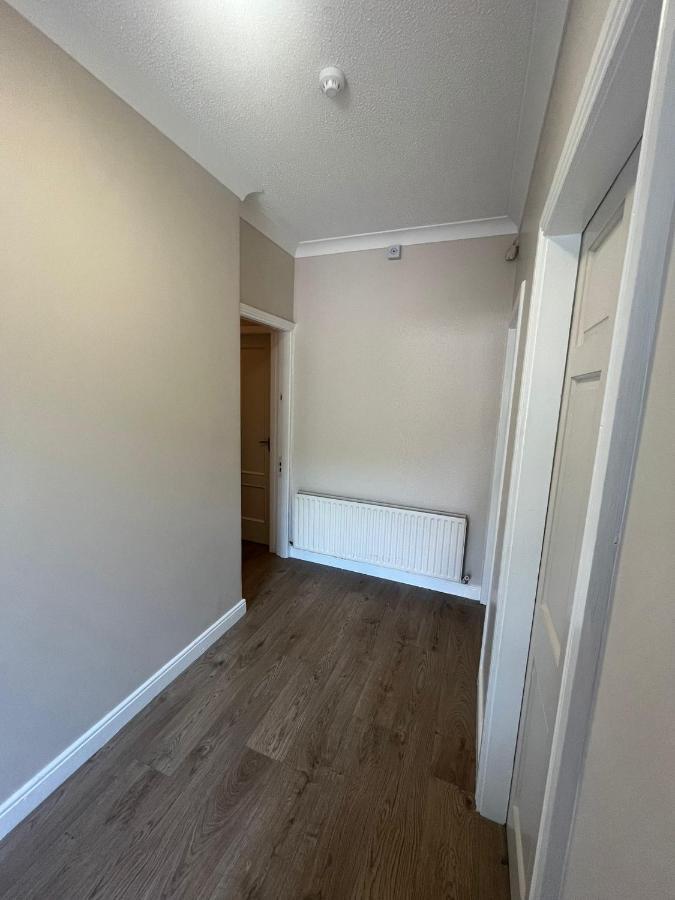 Yeats Lodge Self Catering Apartment And Bar Galway Eksteriør bilde
