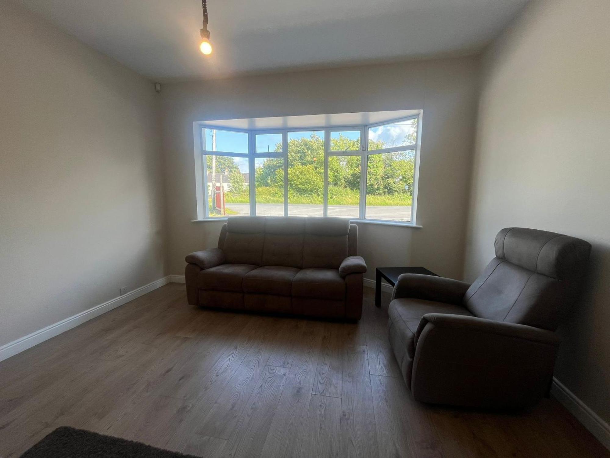 Yeats Lodge Self Catering Apartment And Bar Galway Eksteriør bilde