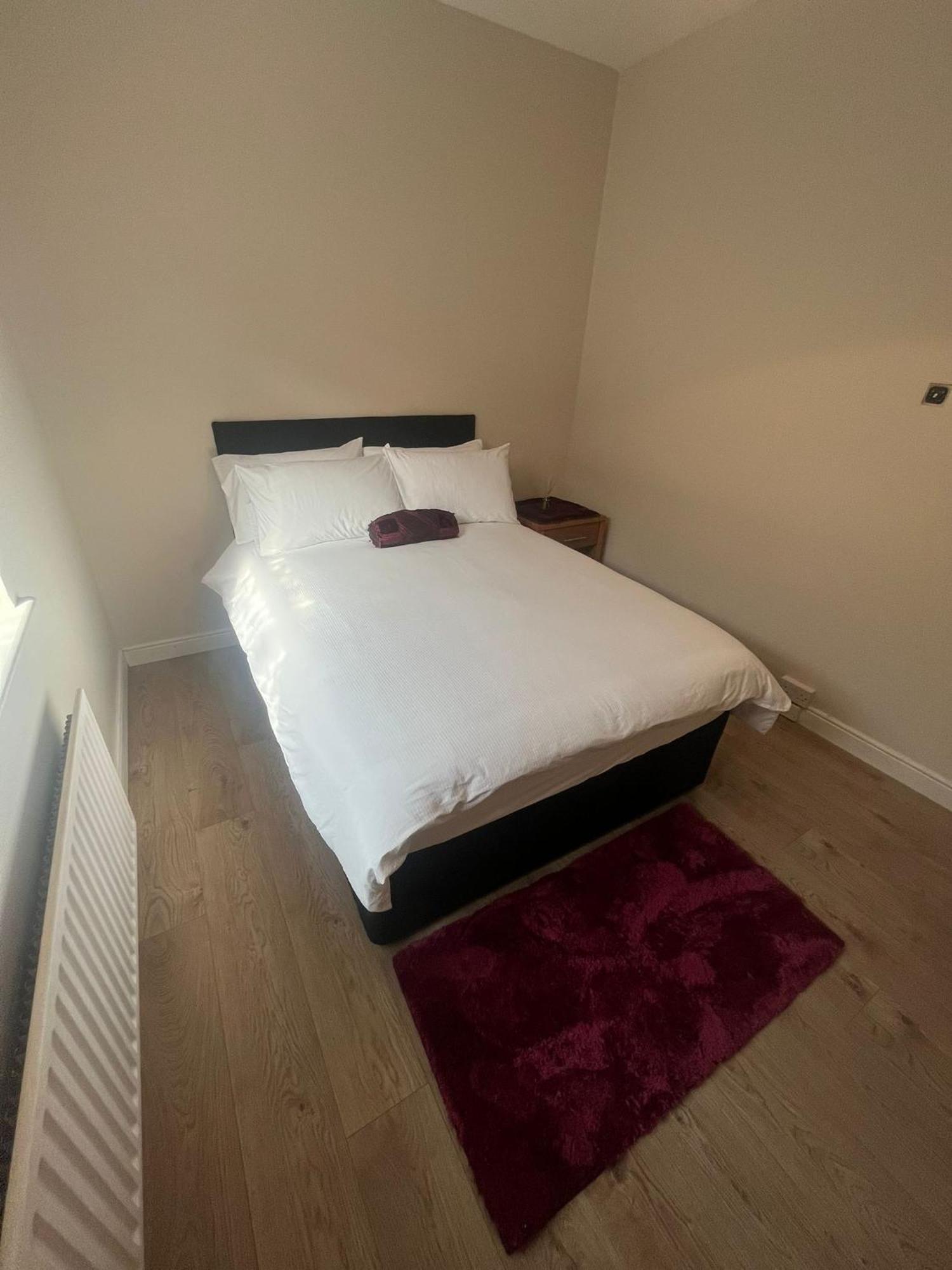 Yeats Lodge Self Catering Apartment And Bar Galway Eksteriør bilde